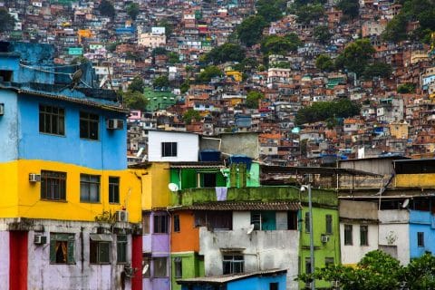 Megaoperação no Complexo do Alemão deixa 64 mortos e mobiliza direitos humanos no Rio de Janeiro