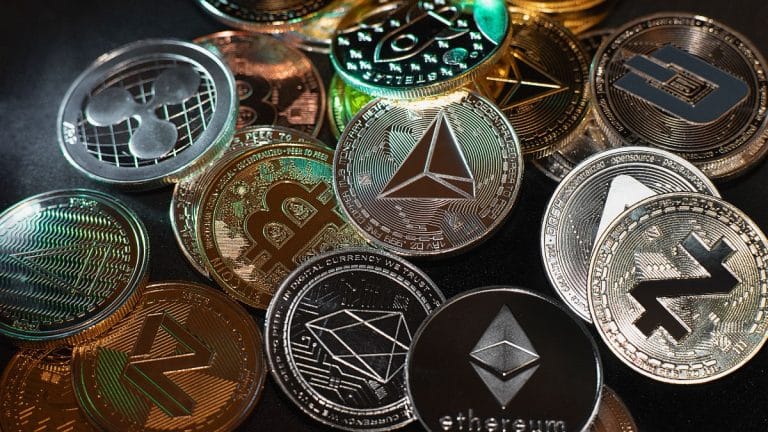 Mercado de criptomoedas perde mais de US$ 500 bilhões em três dias e reacende temor de novo ciclo de queda