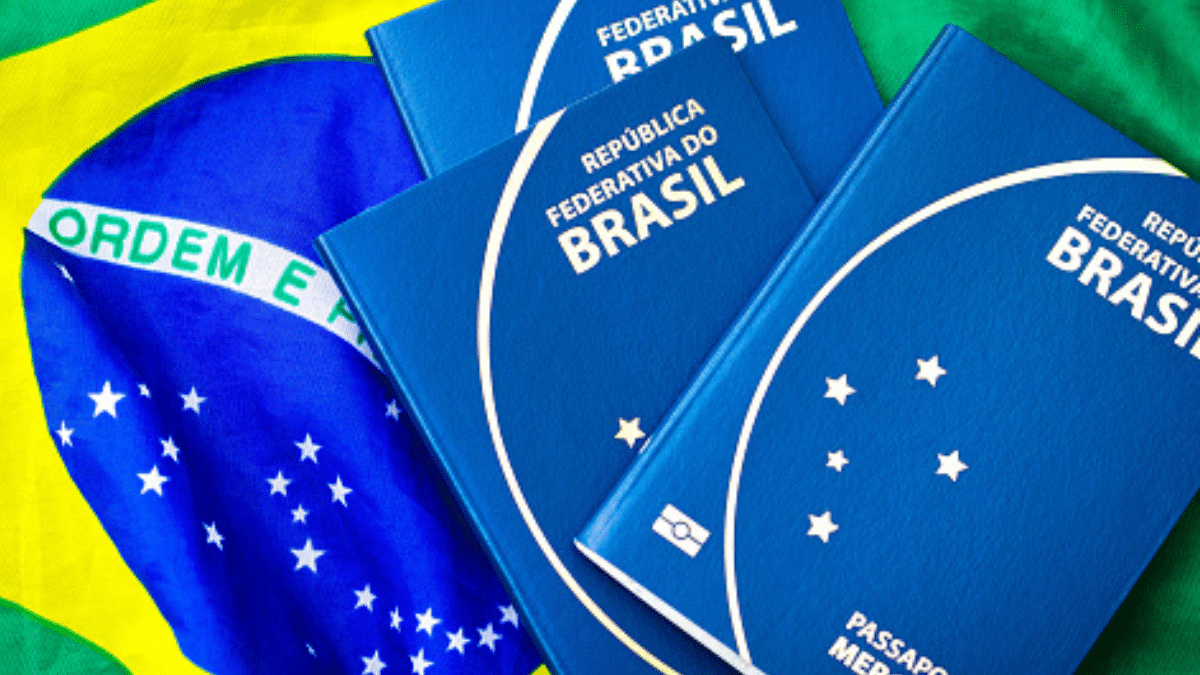 Brasileiros vivem clima de medo e se isolam em casa após operação contra imigrantes nos EUA
