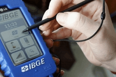 IBGE publica edital de concurso com mais de 9 mil vagas temporárias; veja inscrições, salários e cronograma