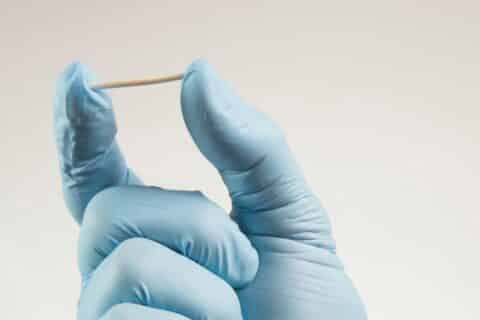 Implante contraceptivo caro chega de graça ao SUS em cidades do Paraná