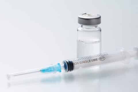 Primeira vacina de dose única contra a dengue é aprovada no Brasil
