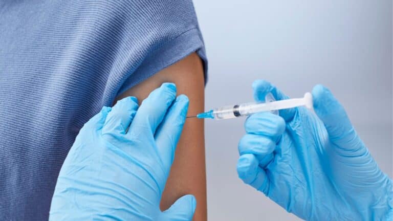 Paraná emite alerta sobre aumento de vírus respiratórios e reforça importância da vacinação