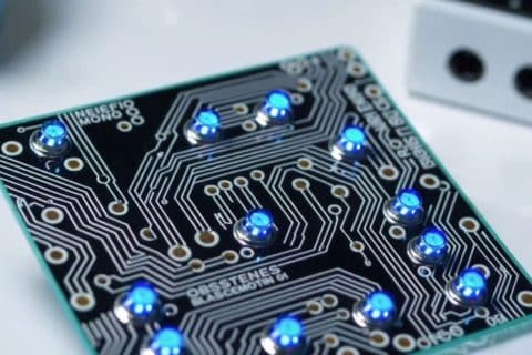 A Reengenharia dos Condutores Metal-Polímero e a Nova Arquitetura da Eletrônica Deformável