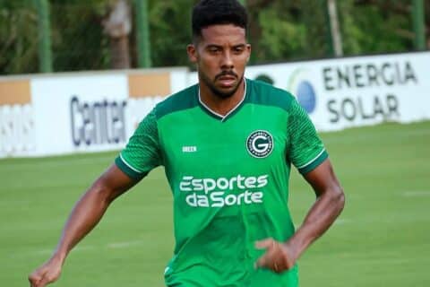 Coritiba anuncia Willian Oliveira como reforço para 2026