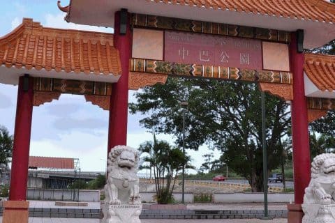 Demolição de monumento chinês no Panamá provoca crise política