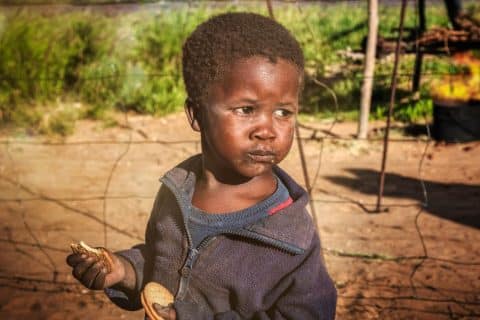 Emergência humanitária agrava desnutrição infantil em Darfur