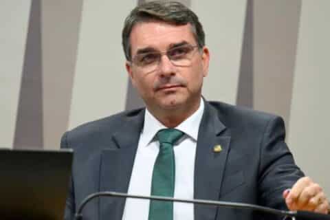 Indicação de Flávio aprofunda divisões da direita para 2026
