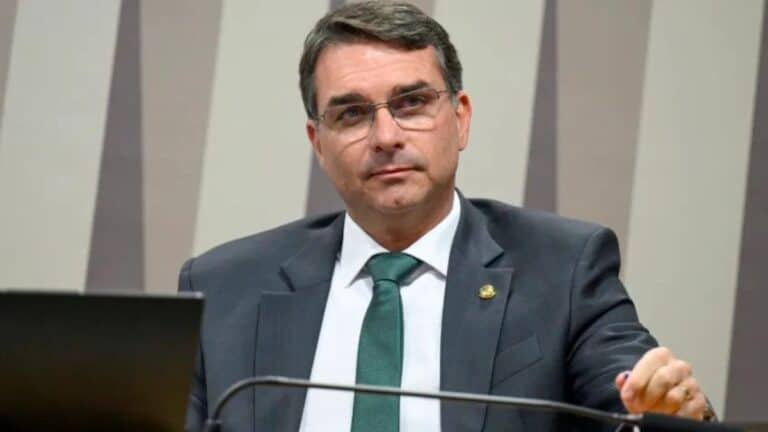 Indicação de Flávio aprofunda divisões da direita para 2026
