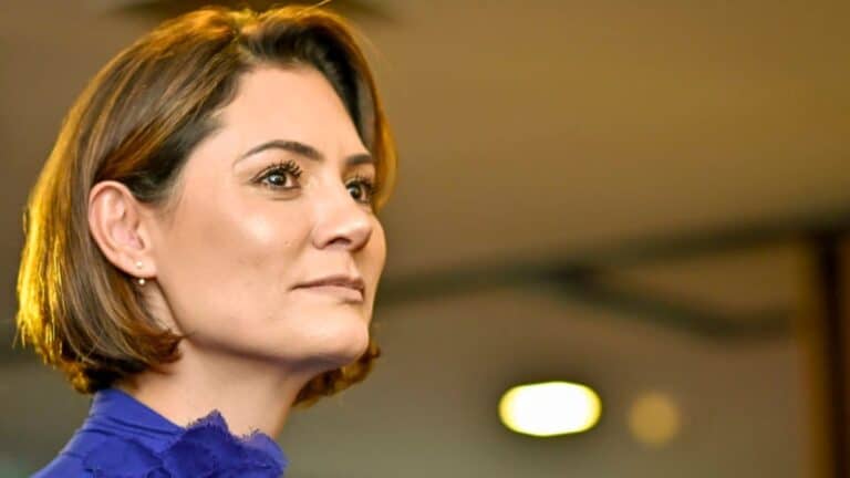 Influência crescente de Michelle preocupa partidos do Centrão