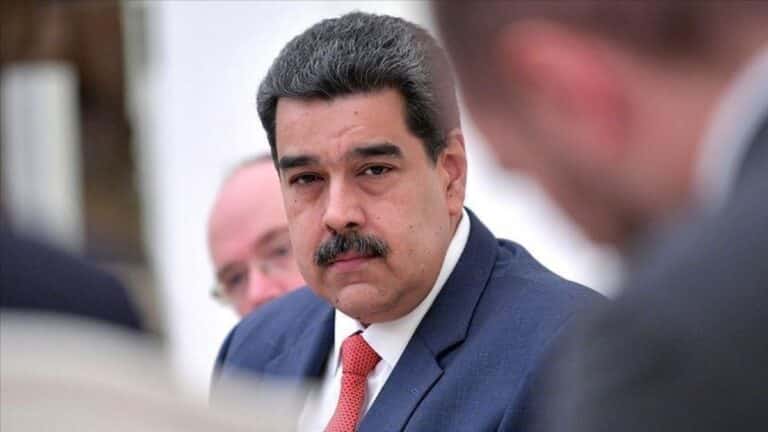 Maduro se dirige ao Brasil e pede apoio à Venezuela