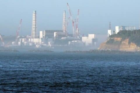 Maior usina nuclear do mundo é autorizada a operar no Japão