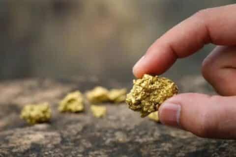 Mais de 440 kg de ouro ilegal são apreendidos no Brasil em 2025