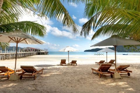 Médicos orientam como prevenir infecções e intoxicações na praia