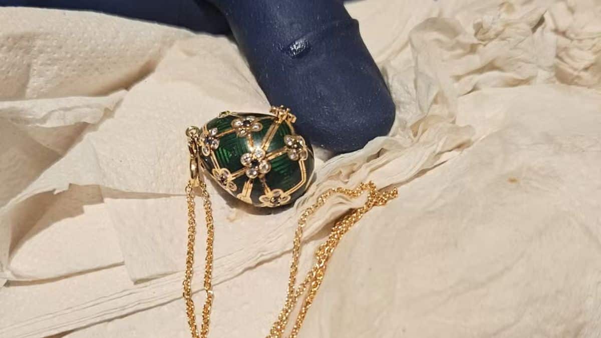 Nova Zelândia recupera joia Fabergé engolida por ladrão