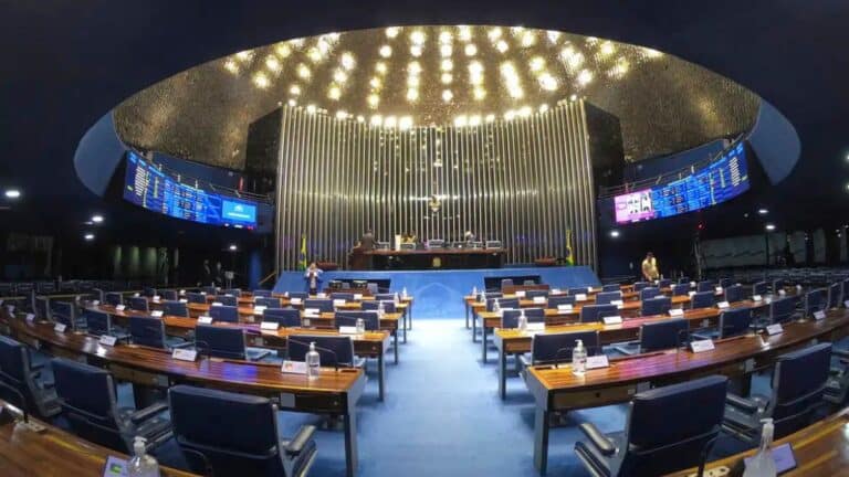 Pressao-no-Senado-PL-estuda-ampliar-projeto-e-retomar-anistia