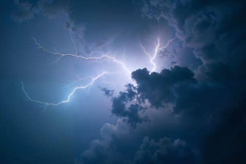 Tempestades e granizo colocam 18 estados e o DF em alerta