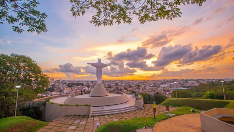 Tremor-de-magnitude-44-e-registrado-em-Araxa-Minas-Gerais