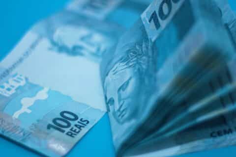 Últimos dias para empresas pagarem a segunda parcela do 13º