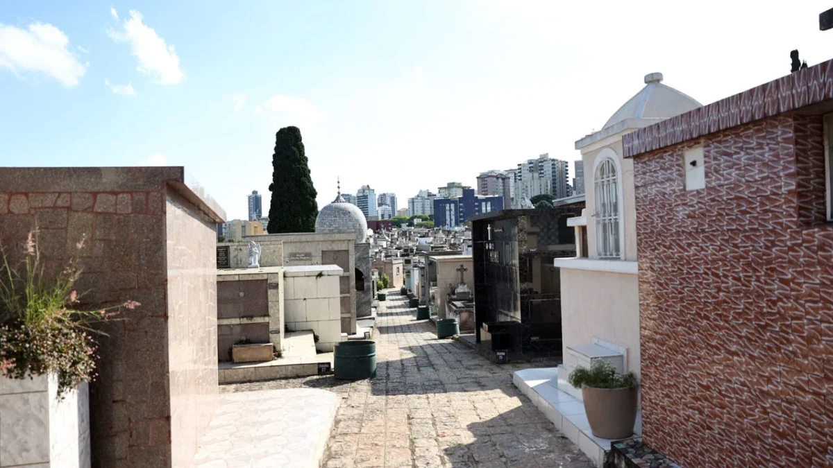 Curitiba se Despede de Enlutados Nesta Sexta Feira