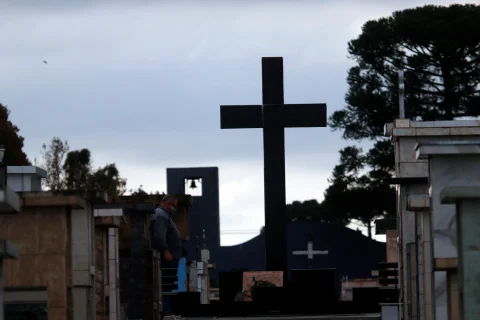 Curitiba se despede de entes queridos veja os falecimentos desta terça