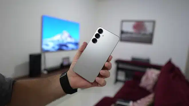 Samsung Galaxy S25 Preço Cede e Celular Premium Despenca Abaixo de R$ 3500