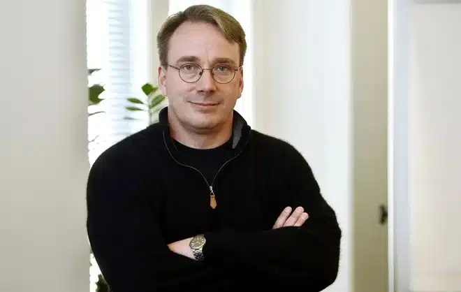 Linus Torvalds vê IA como aliada de programadores mas descarta revolução total