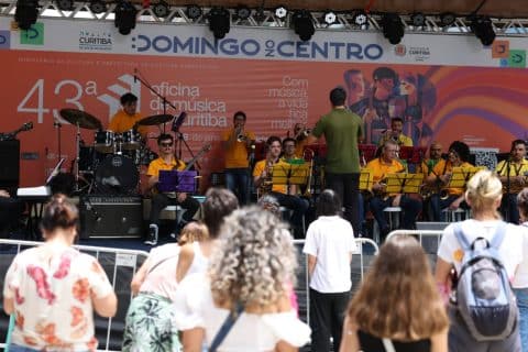 Praça Osório recebe programação gratuita da Oficina de Música de Curitiba