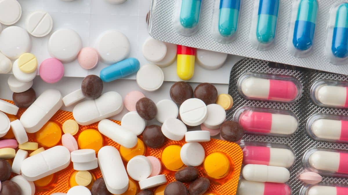 Cofen aprova prescrição de antibióticos por enfermeiros