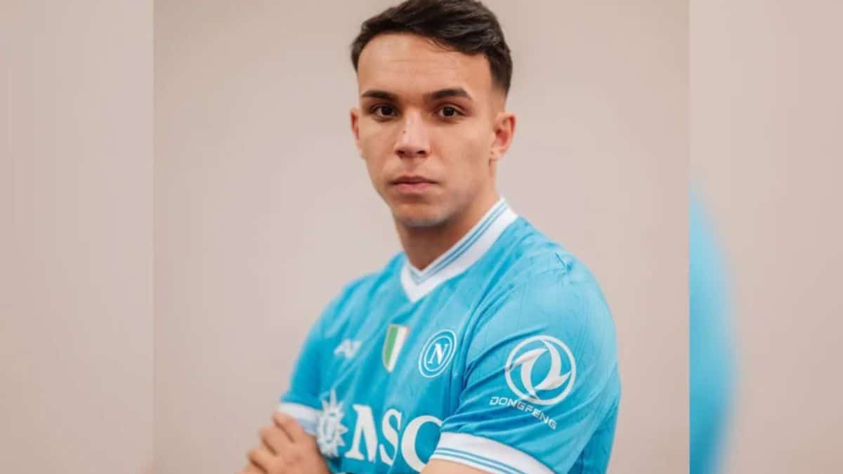 Confira quanto o Corinthians recebe na venda de Giovane ao Napoli