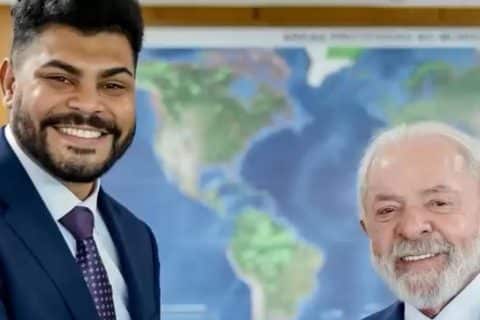 Diplomata de origem humilde relata encontro com Presidente Lula