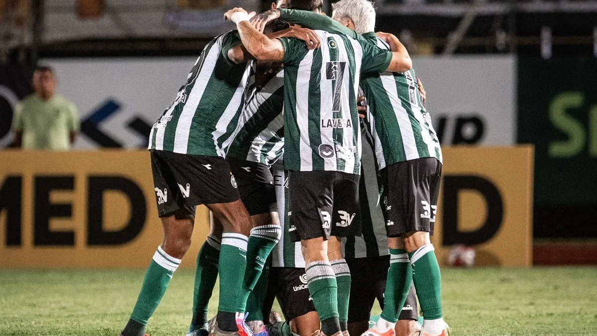 Lucas Ronier Brilha e Garante Empate do Coritiba em Maringá