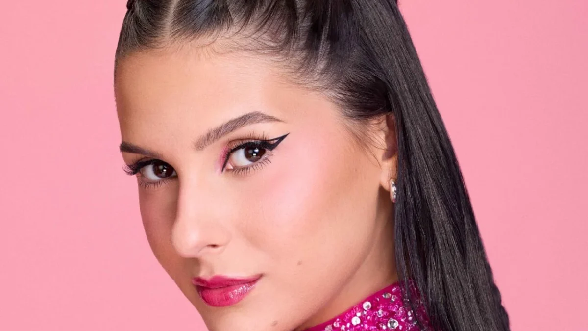 Ana Castela Tranquiliza Fãs Show Confirmado Apesar de Problema de Saúde