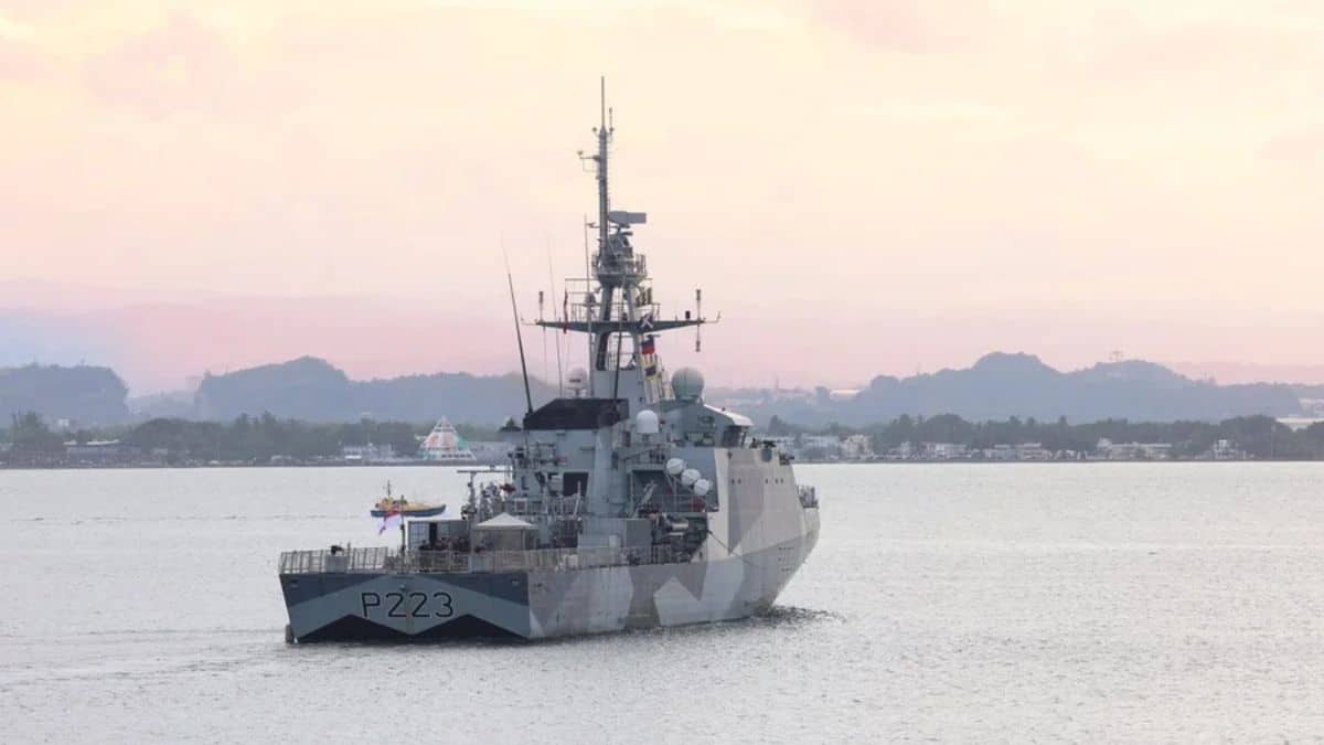 Marinha do Brasil autoriza permanência de navio de guerra britânico no Rio de Janeiro