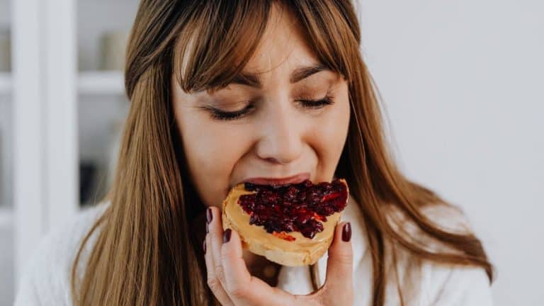Mastigar Mais o Alimento Pode Ajudar no Emagrecimento