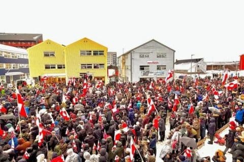 Milhares protestam na Dinamarca e Groenlândia contra Trump