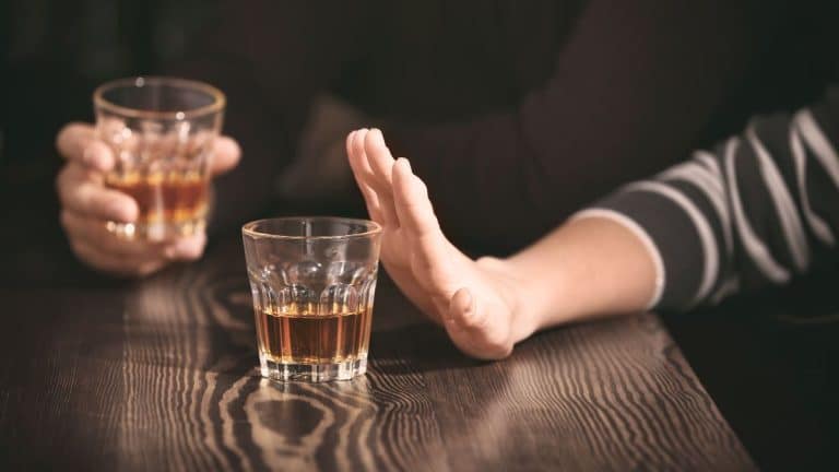 Pausa no álcool em janeiro ganha adesão no Brasil