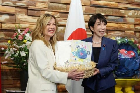 Reunião em Tóquio reforça laços políticos entre Japão e Itália