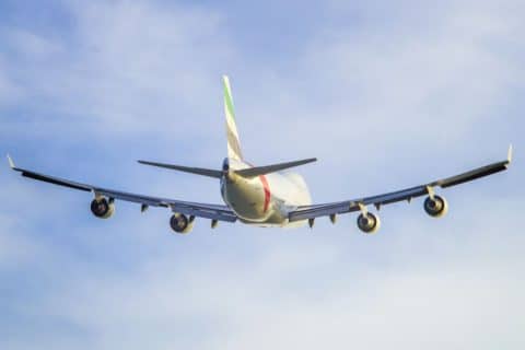 Você sabe por que aviões não cruzam o Pacífico entre América e Ásia