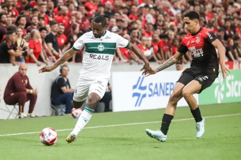 Lavega Ronier Rocha e Tinga brilham no clássico Atletiba