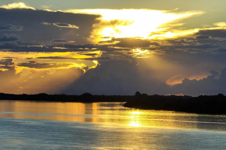 Praias de água doce impulsionam economia no Noroeste do Paraná