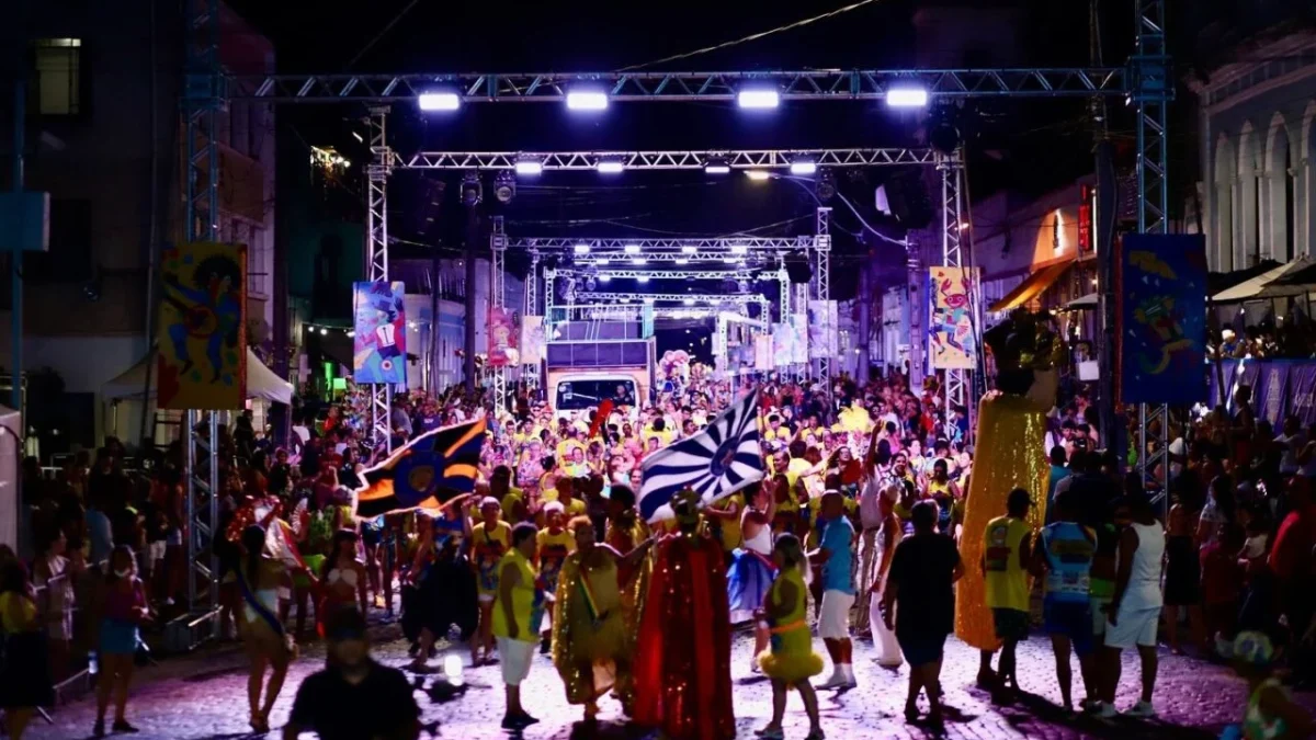 Carnaval de Antonina Promete Desfiles Animados e Shows Musicais para Todos os Públicos