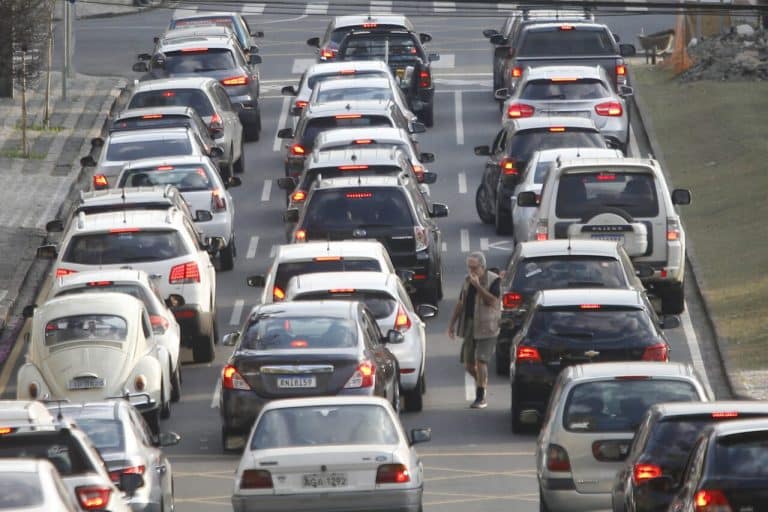 Financiamento de Veículos Tem Recorde Histórico em 2025 com 7 Milhões de Unidades