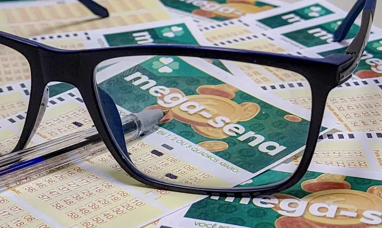 Mega-Sena acumula e prêmio sobe para R$ 41 milhões com aposta no Paraná batendo na trave