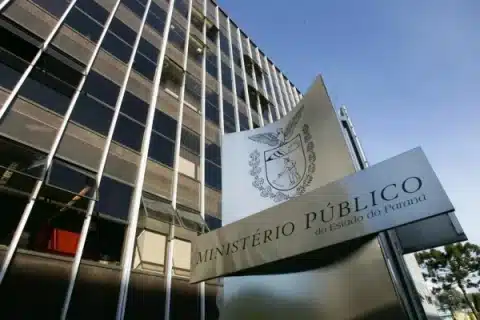 MP denuncia policial militar por homicídio de jovem em abordagem na RMC
