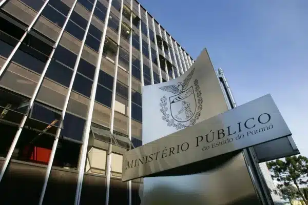 MP denuncia policial militar por homicídio de jovem em abordagem na RMC