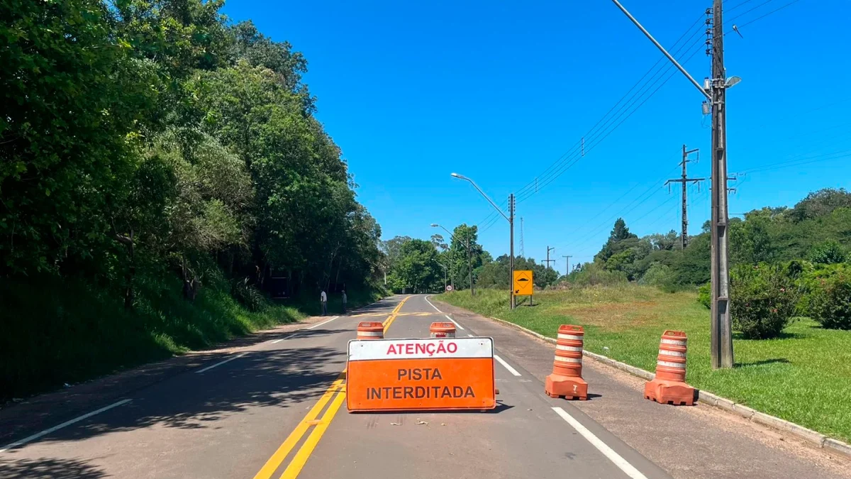 Rodovia entre Curitiba e Londrina interrompida nesta quinta causa transtornos