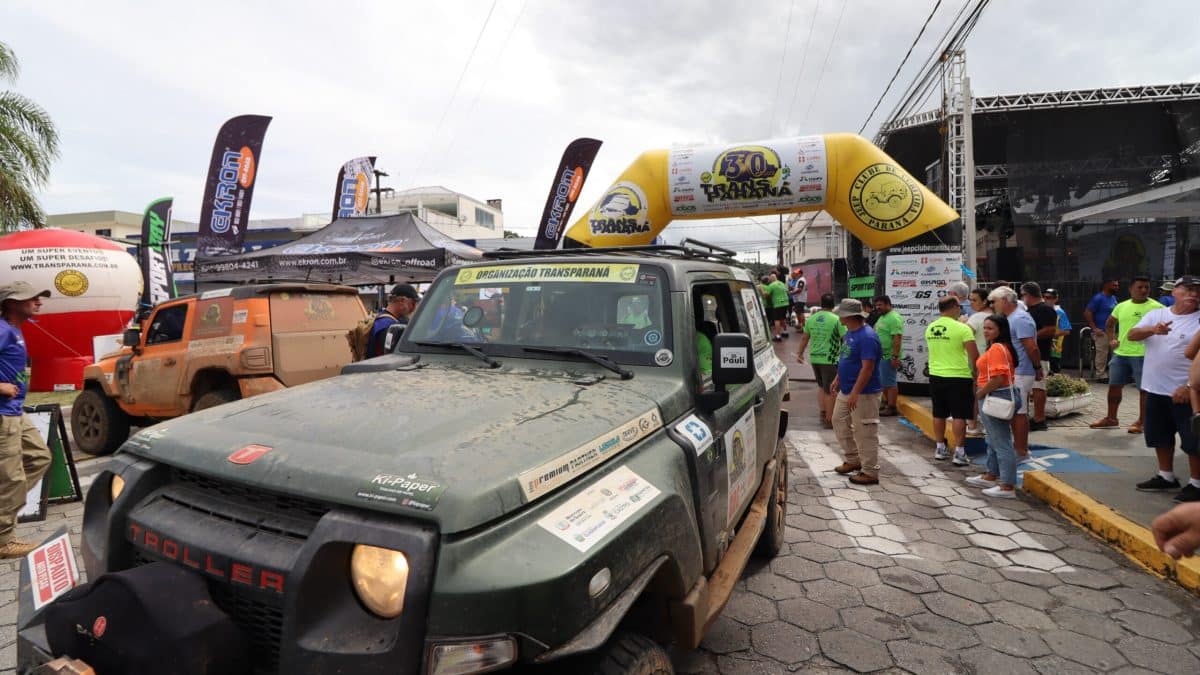 TransParaná encerra edição histórica em Colombo com festa do rally