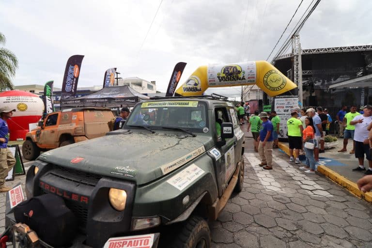 TransParaná encerra edição histórica em Colombo com festa do rally