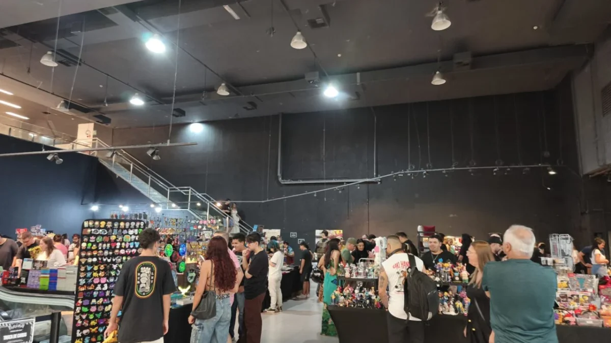 Feira Retro Games agita Curitiba com nostalgia e diversão neste fim de semana